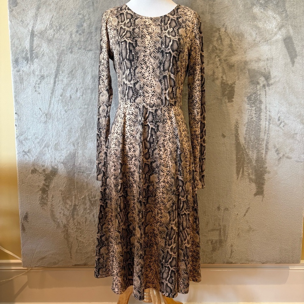 Snakeskin Animal Print Mobwife Stretch Fit & Flare Dress Sz S